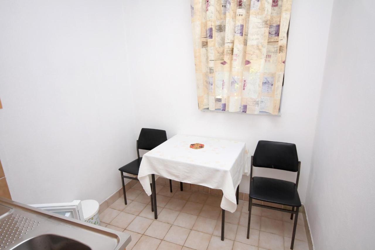 Apartments By The Sea Suha Punta, Rab - 5050 Kampor Exterior photo
